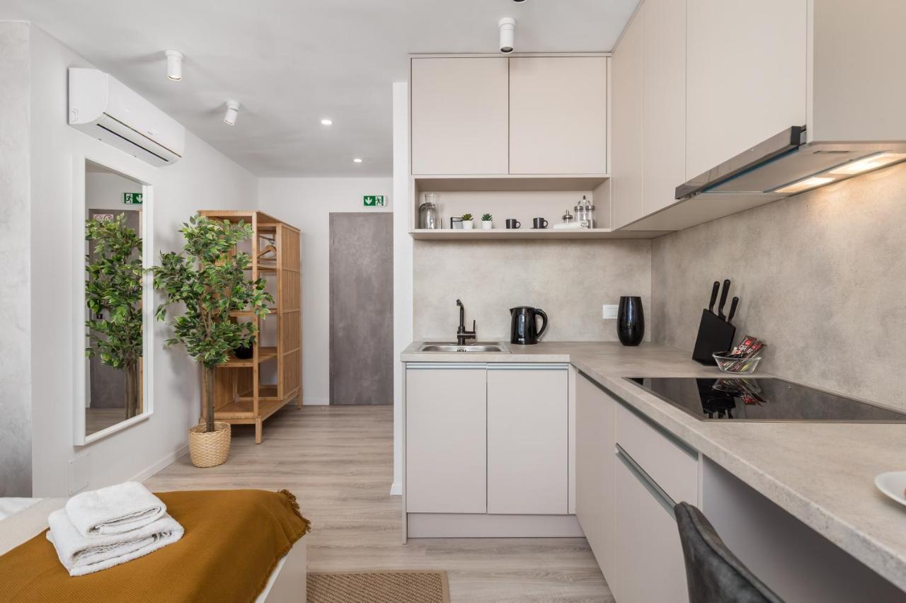 Apartments Penkala Rijeka Bagian luar foto