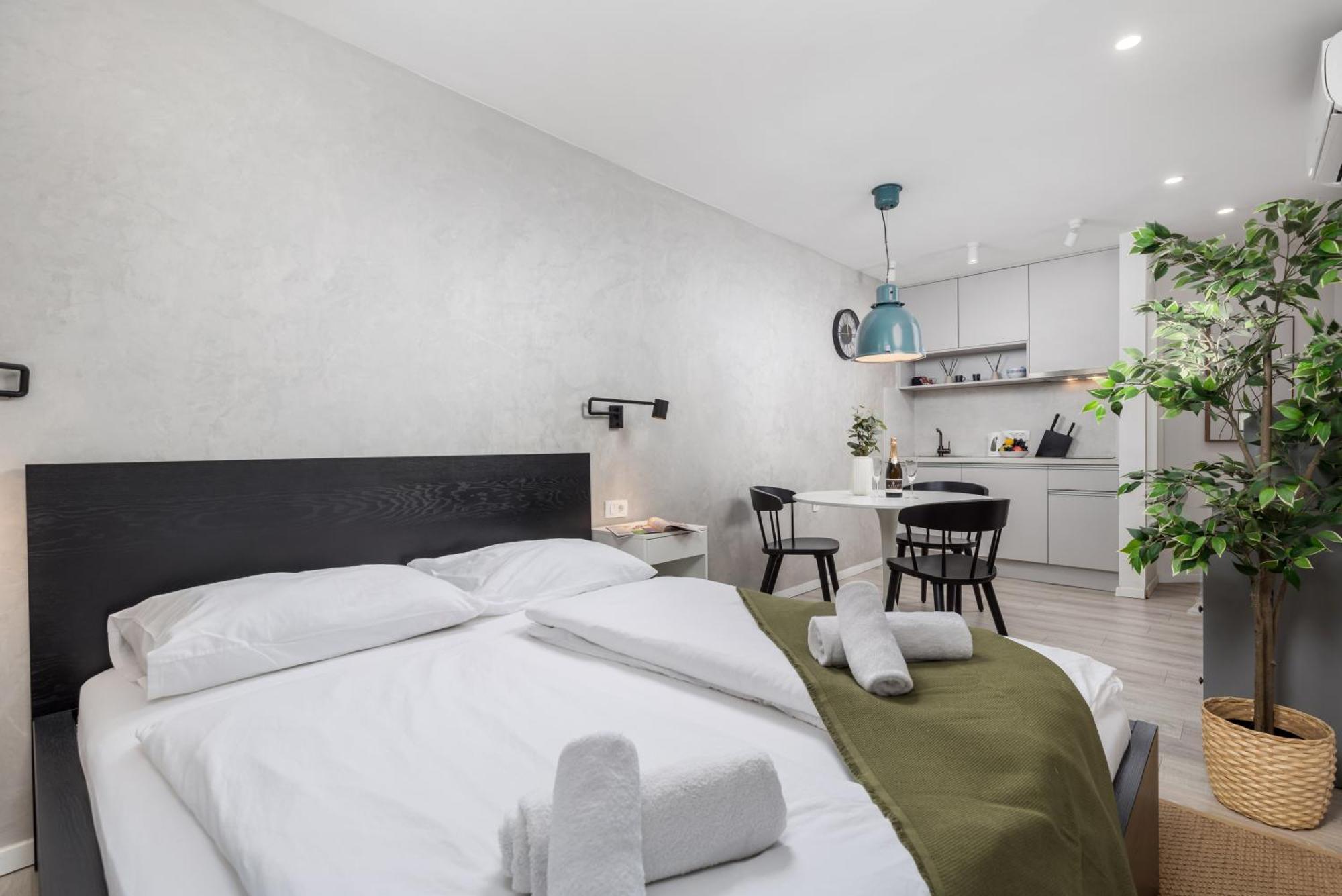 Apartments Penkala Rijeka Bagian luar foto
